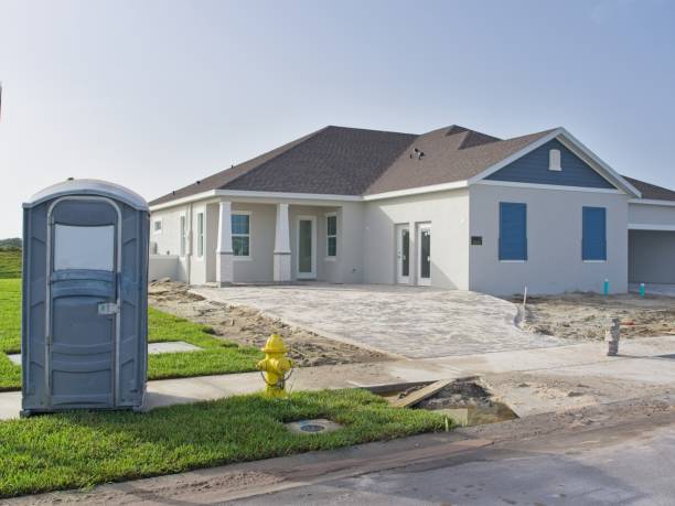 Best Porta potty delivery and setup  in Hermann, MO